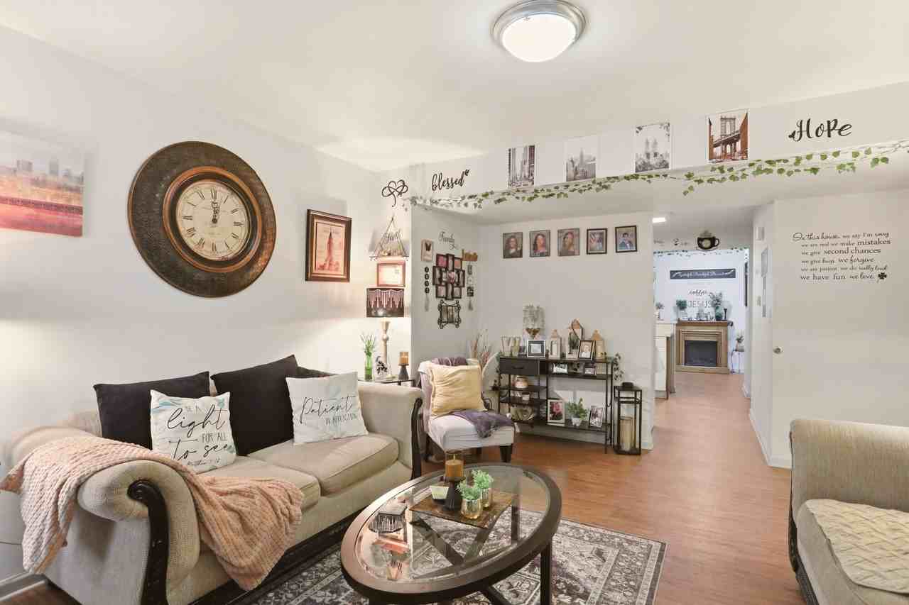 Chambersburg Family Townhomes - Photo 2 of 50