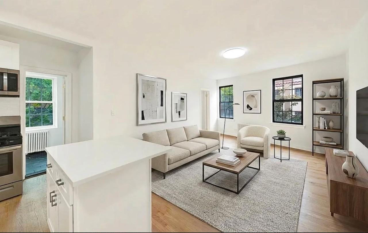 47 Franklin St #2