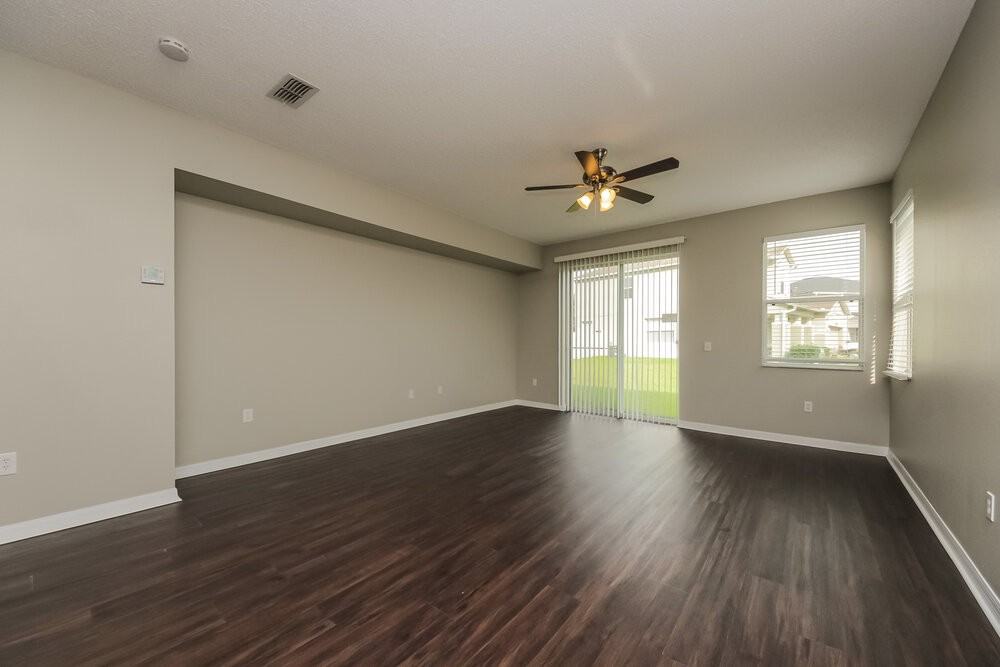 917 Anchorage Ln - Photo 5 of 16