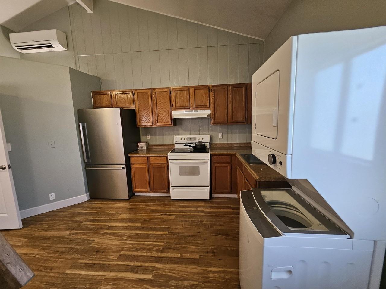 256 Humupea St #A - Photo 5 of 8
