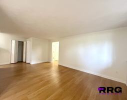 featured image of Messenger St #726