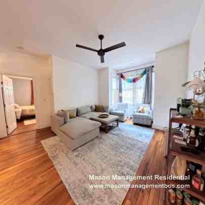 77 Columbus Ave #1 - Photo 3 of 19
