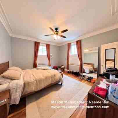 77 Columbus Ave #1 - Photo 5 of 19