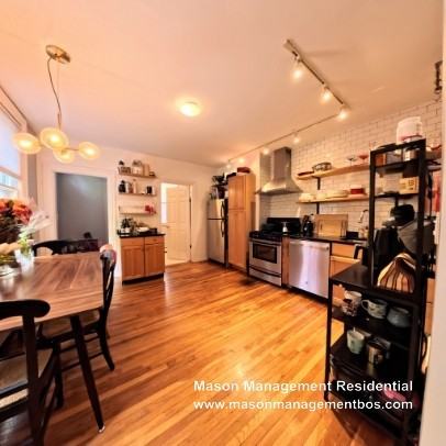 77 Columbus Ave #1 - Photo 7 of 19