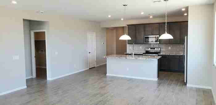 2065 E Brooklyn Dr - Photo 6 of 35