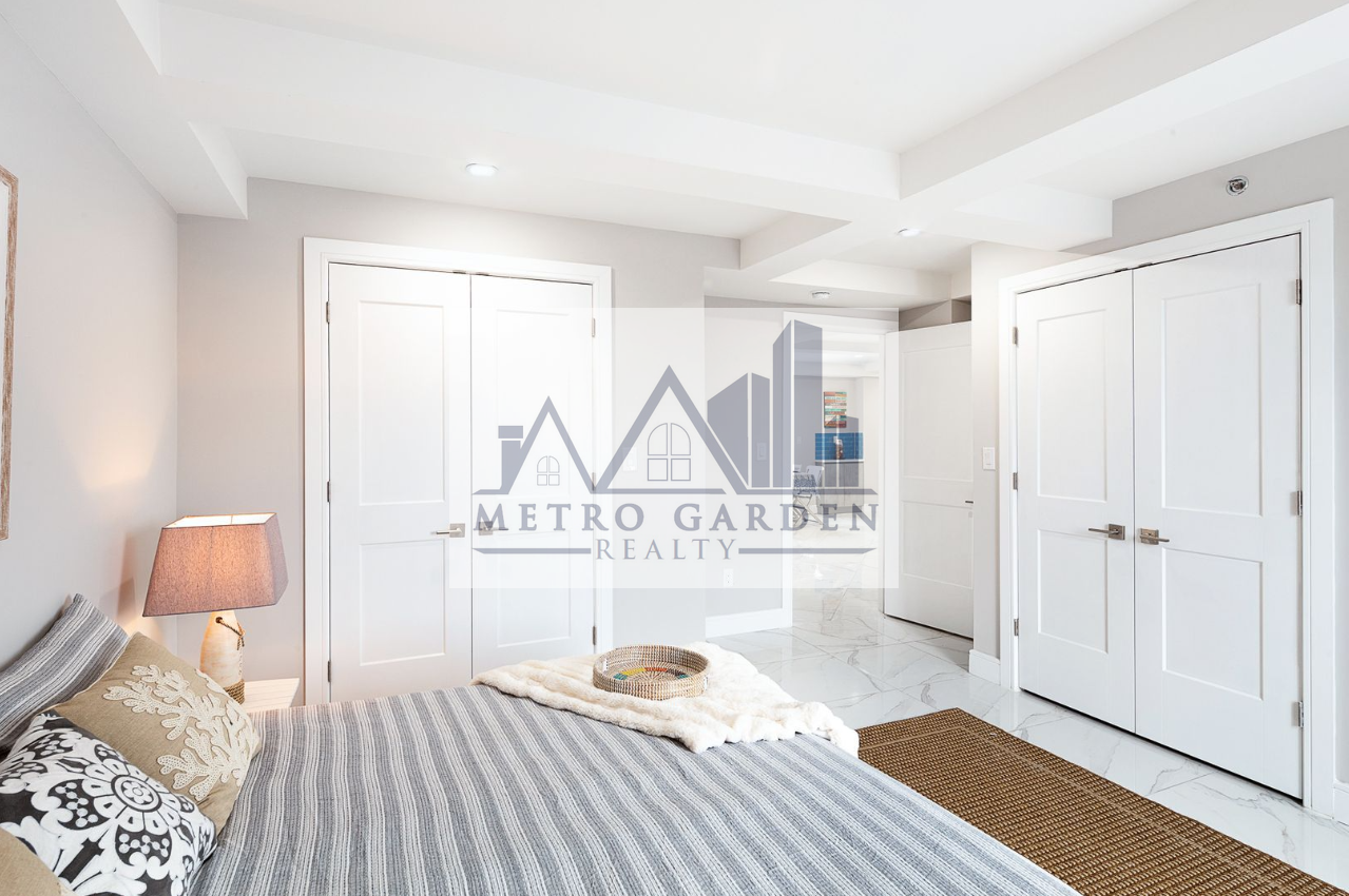 177-30 Wexford Terrace #806PH - Photo 3 of 13