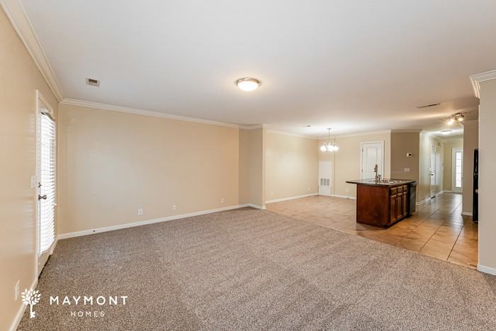 410 Wichita Dr - Photo 5 of 16