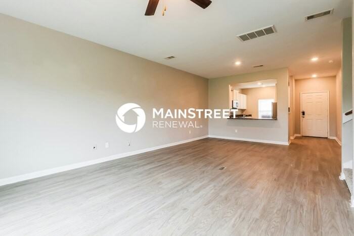 23018 Bellini Dr - Photo 7 of 20