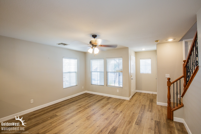 7205 Neches Ave - Photo 3 of 18