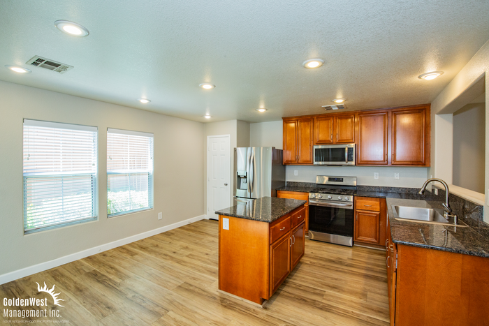7205 Neches Ave - Photo 6 of 18
