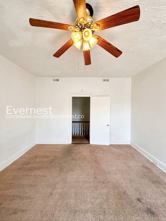 2016 Fairmount Ave #2 - Photo 7 of 20