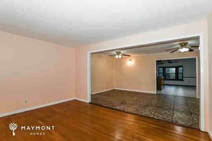 1146 E Fayetteville Rd - Photo 4 of 15