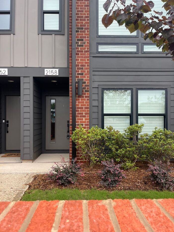 2158 N Graham St - Photo 2 of 2