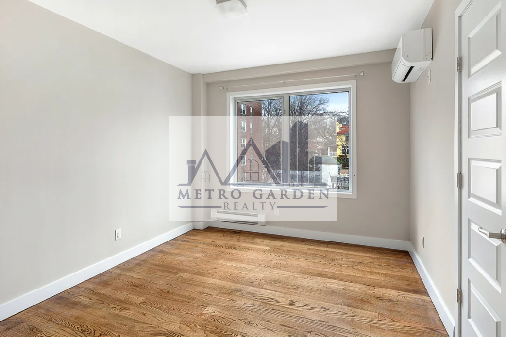 190-11 Hillside Avenue #304 - Photo 2 of 7
