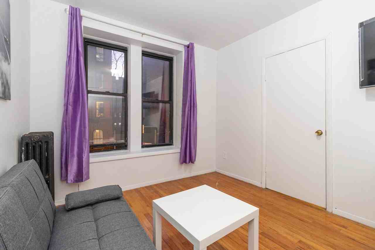 320 E 96th St #1032038P - Photo 3 of 23