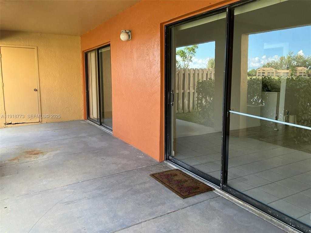 5200 Northwest 31st Avenue - Photo 7 of 9