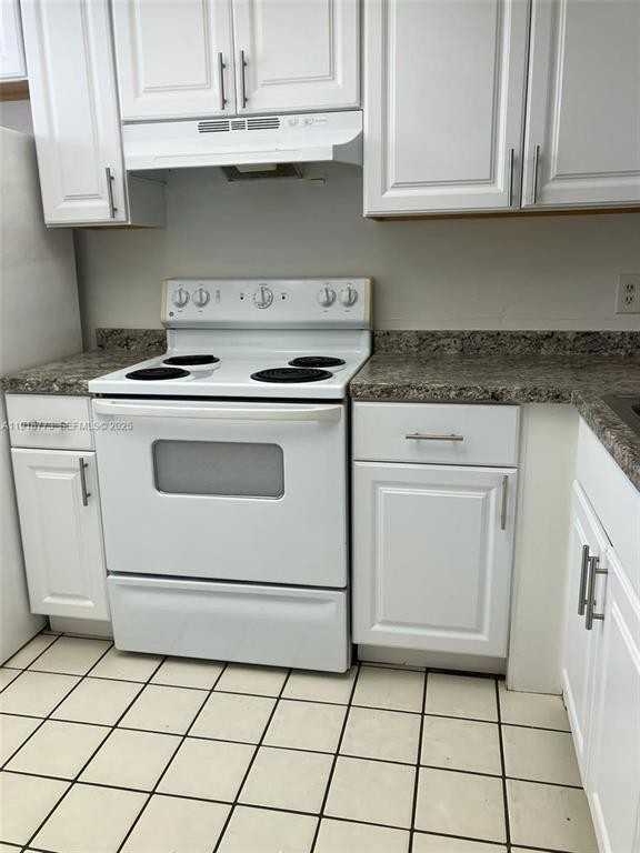5200 Northwest 31st Avenue - Photo 2 of 9