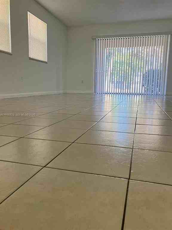 5200 Northwest 31st Avenue - Photo 3 of 9