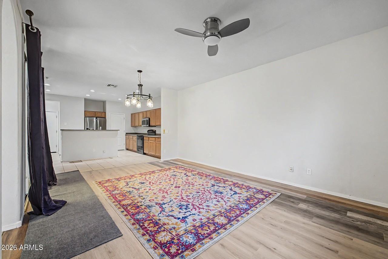 1944 N 77th Gln - Photo 6 of 34