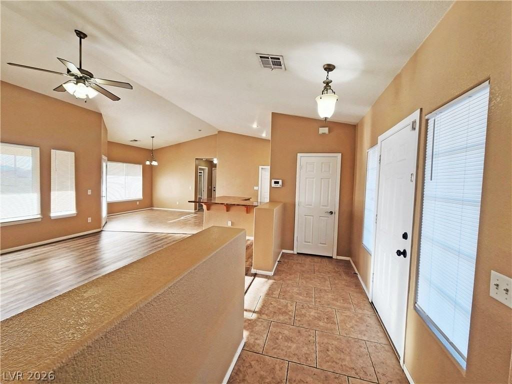 3680 Ravine Ave - Photo 2 of 28