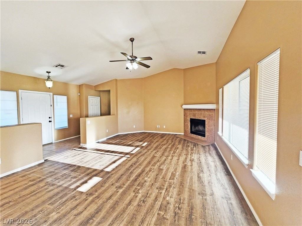 3680 Ravine Ave - Photo 4 of 28