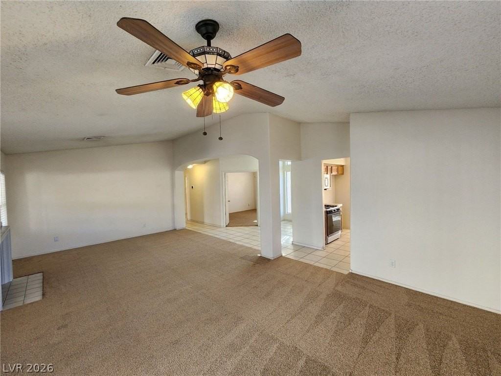 1720 Navarre Ln - Photo 6 of 46