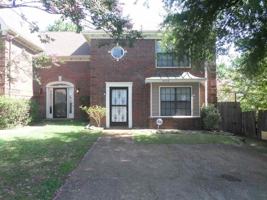 featured image of 8212 Cotton Patch Dr