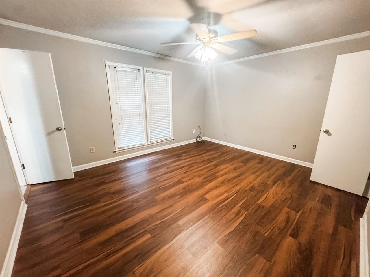 967 Barbara Lynn Dr - Photo 7 of 10