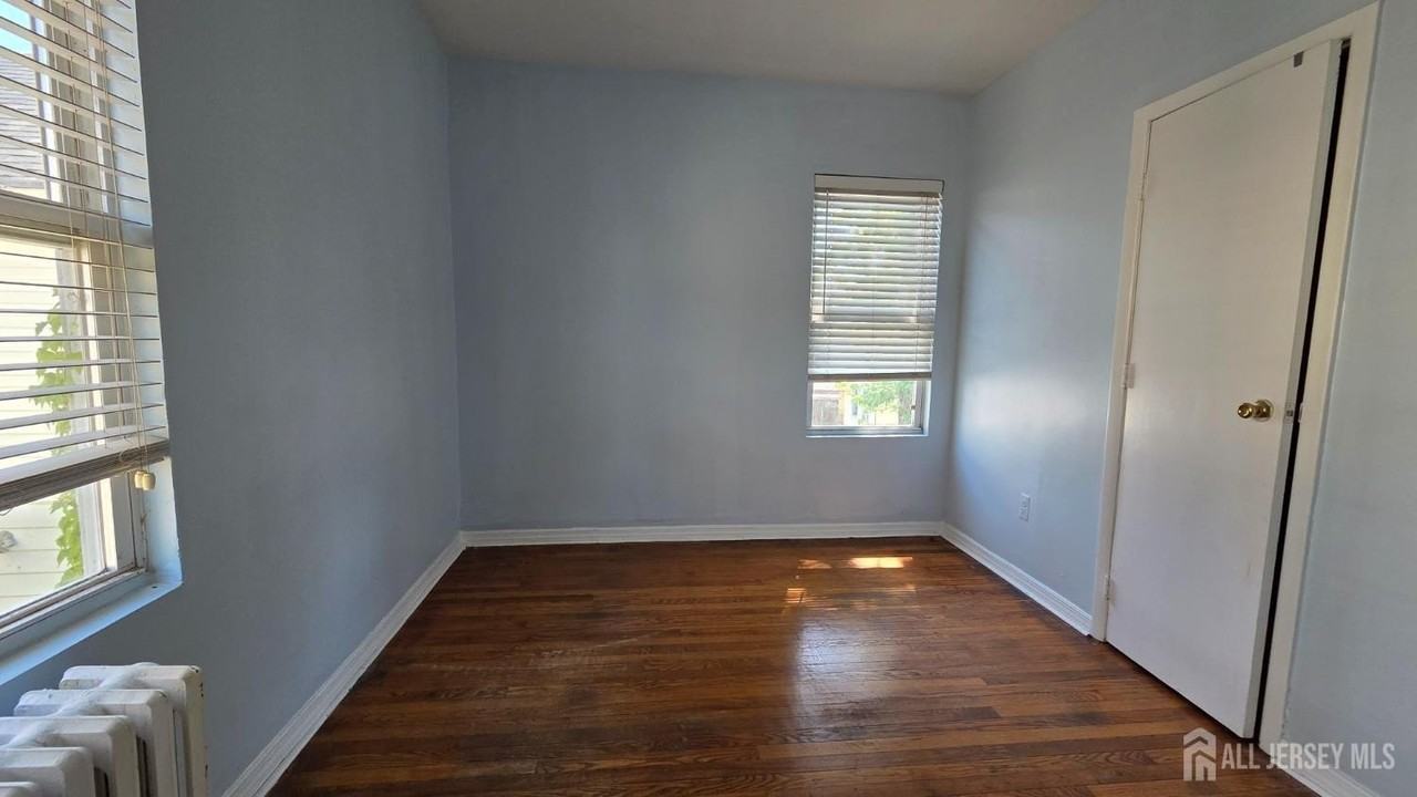 62 Georges Rd - Photo 5 of 12