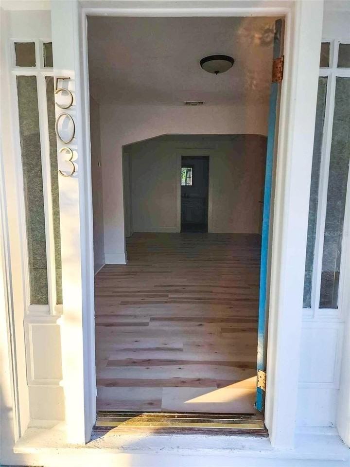 503 W Idlewild Ave - Photo 3 of 23