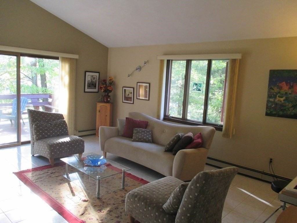 7 Frothingham Rd - Photo 3 of 14