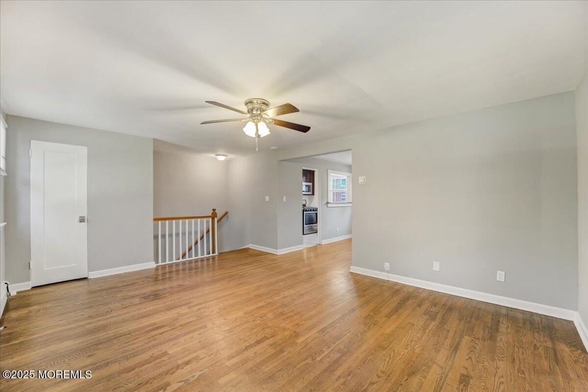 46 Manor Dr #401 - Photo 5 of 14