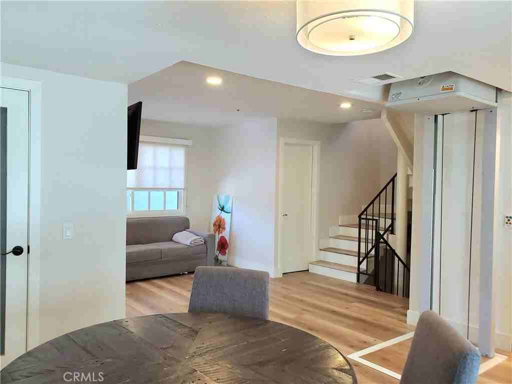 219 W Escalones - Photo 7 of 32
