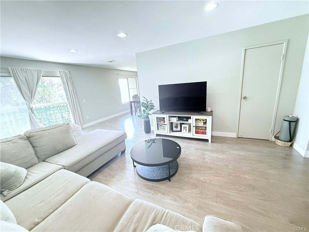 1525 Walnut Leaf Dr #209 - Photo 5 of 22