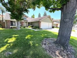 featured image of 910 N Walnut Ave