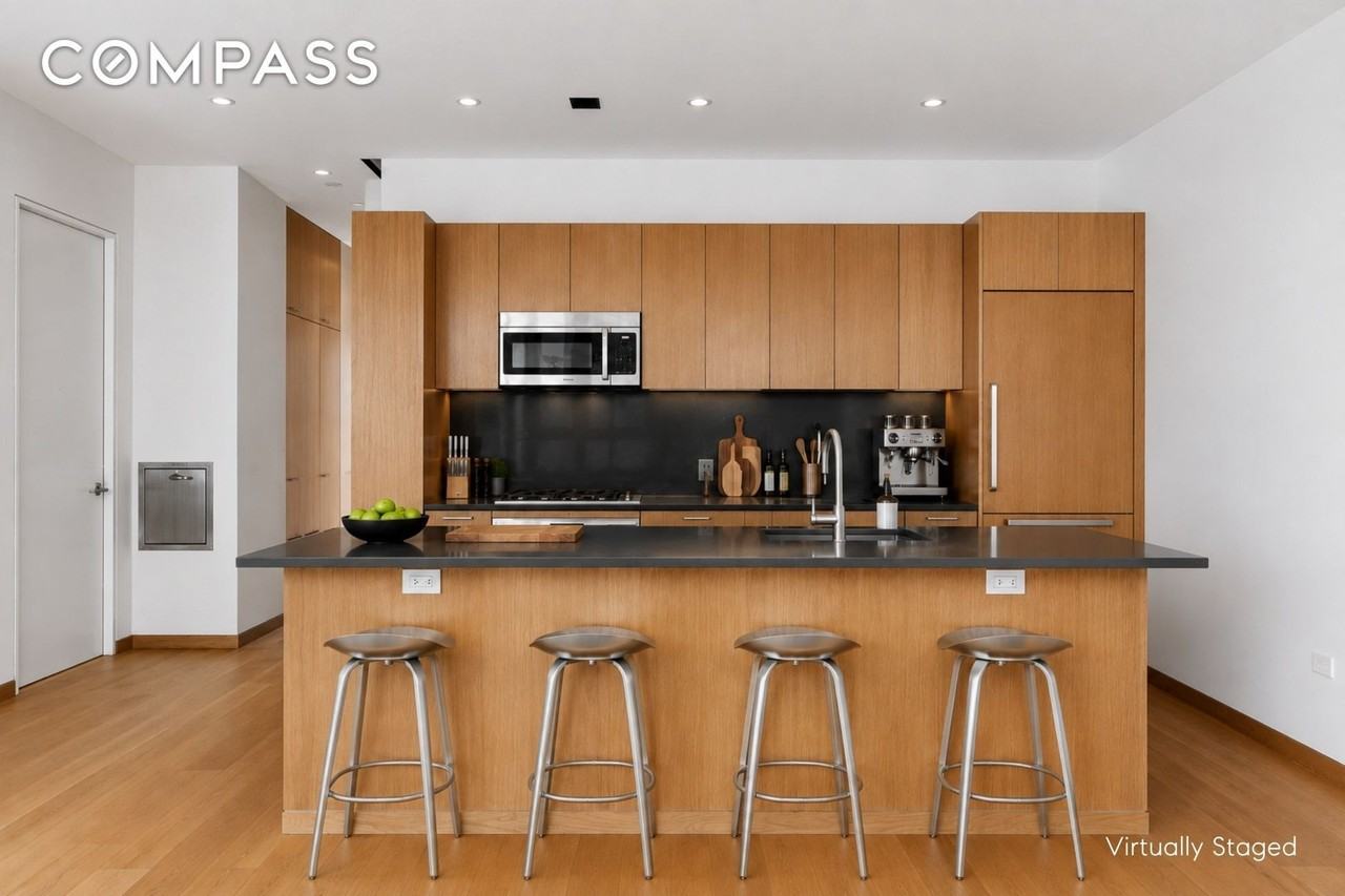 68 Spring St #4R - Photo 4 of 12