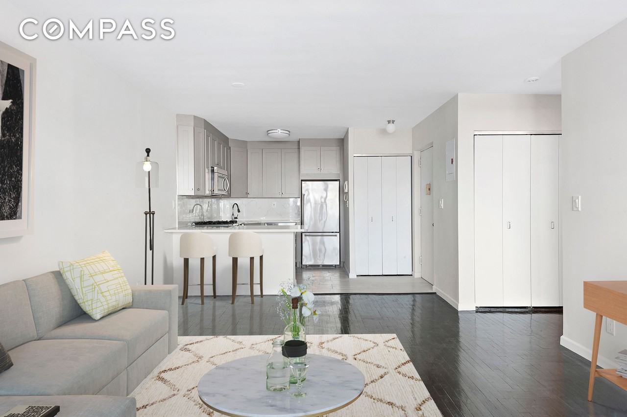 181 7th Ave #8B - Photo 2 of 9