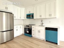 featured image of 985 Rogers Ave #3