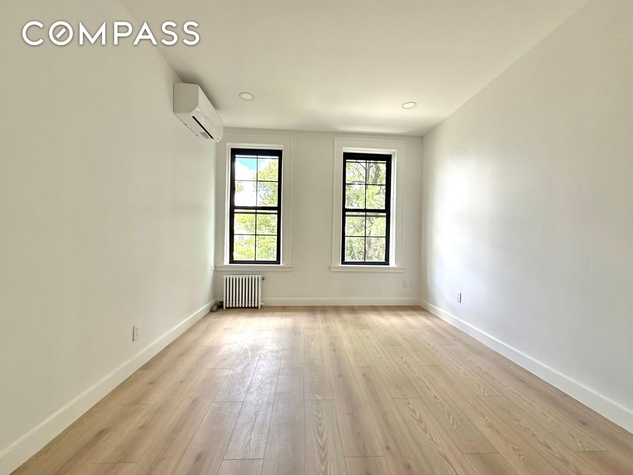 985 Rogers Ave #3 - Photo 4 of 10