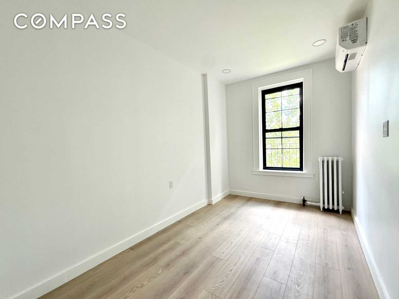 985 Rogers Ave #3 - Photo 7 of 10
