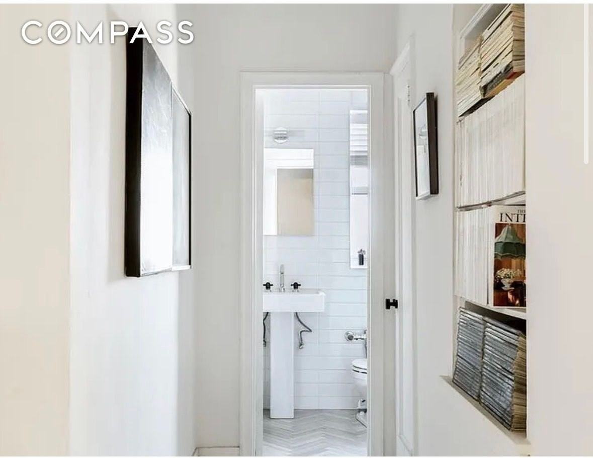 357 W 55th St #6M - Photo 6 of 7