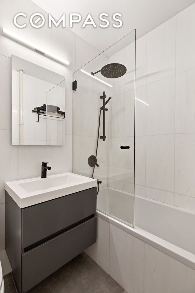 434 E 58th St #6B - Photo 5 of 6