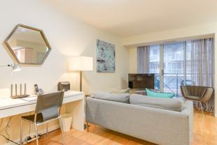 160 Simcoe St - Photo 1 of 1