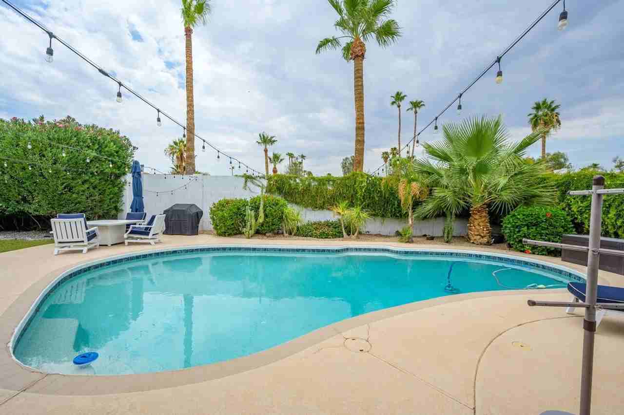 15020 N 7th Dr #1255476P - Photo 4 of 44