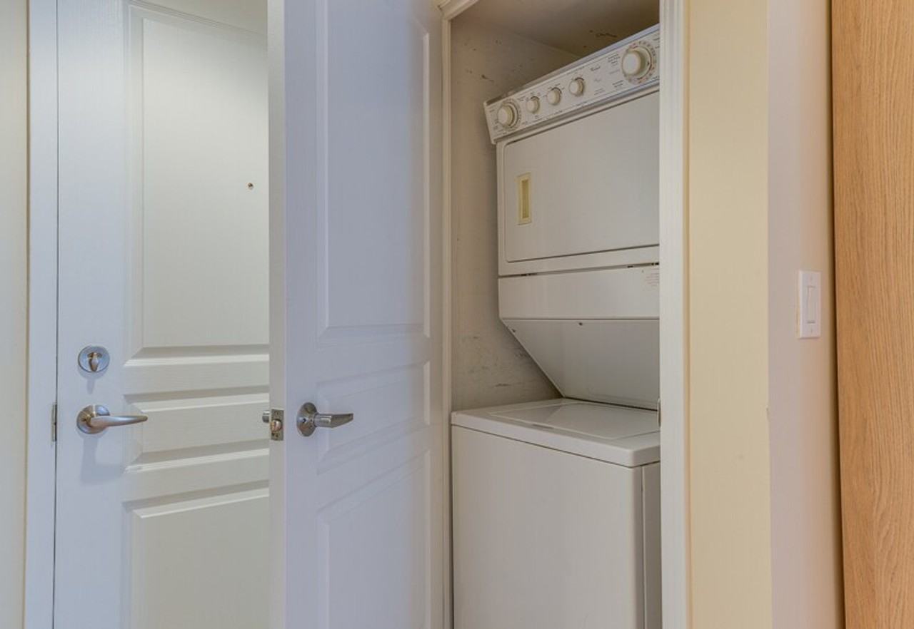 218 Adelaide St W #1034883P - Photo 7 of 11