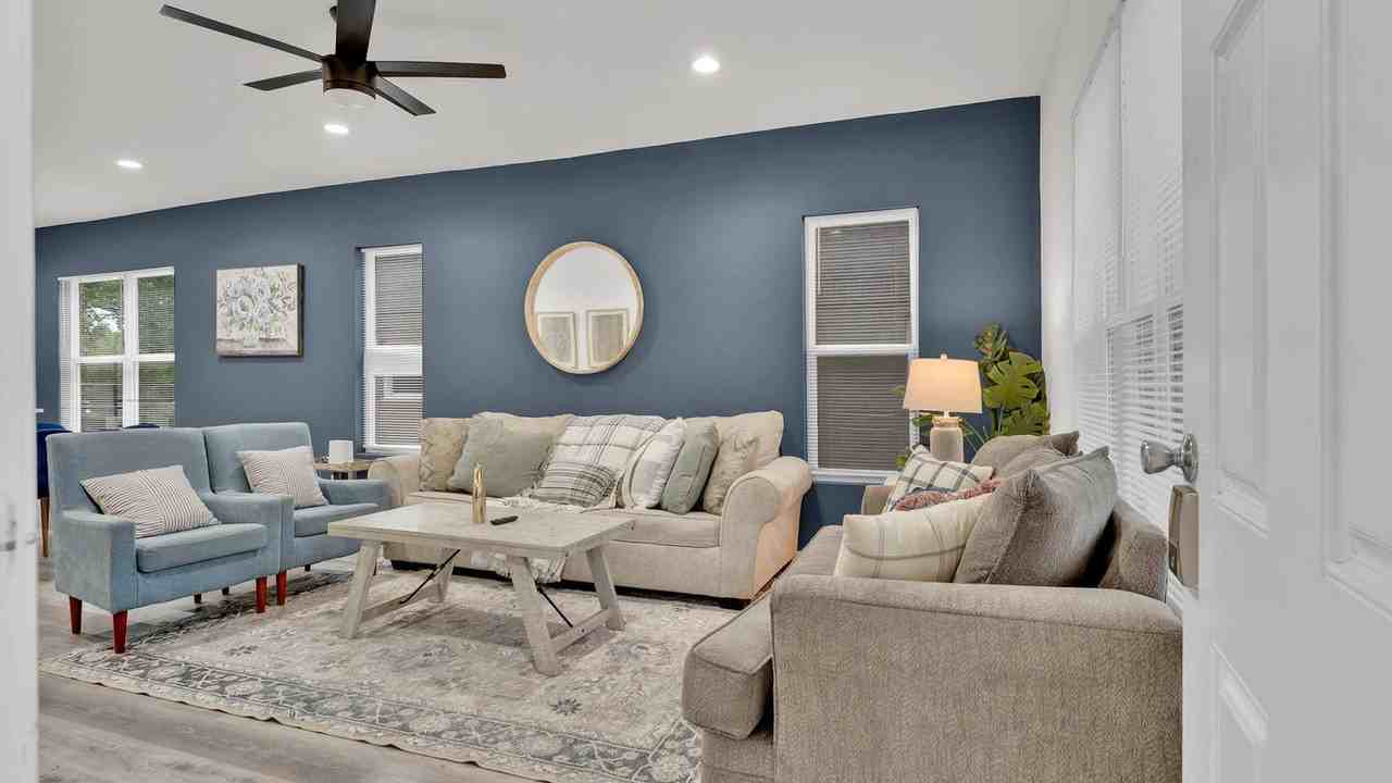 1117 N Bishop Ave #1075552P - Photo 3 of 25