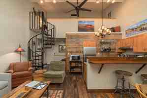 featured image of 280 S Mahoney Dr