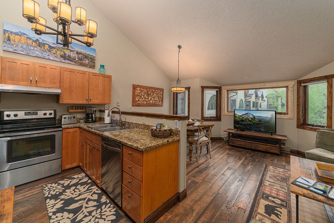 280 S Mahoney Dr #1309436P - Photo 5 of 20