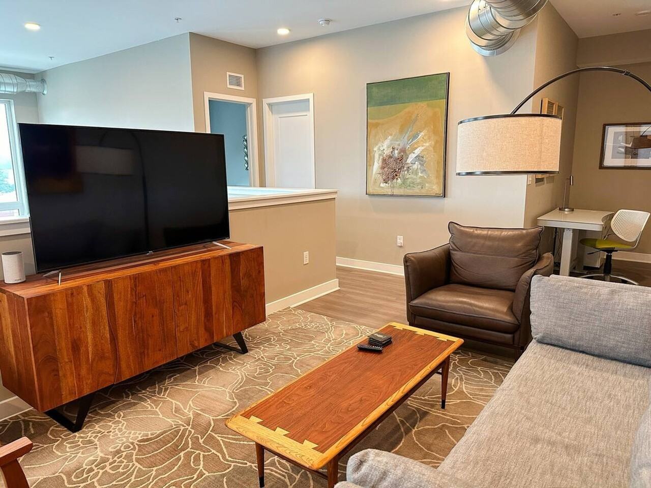 630 Goodman St S #1094659P - Photo 3 of 28
