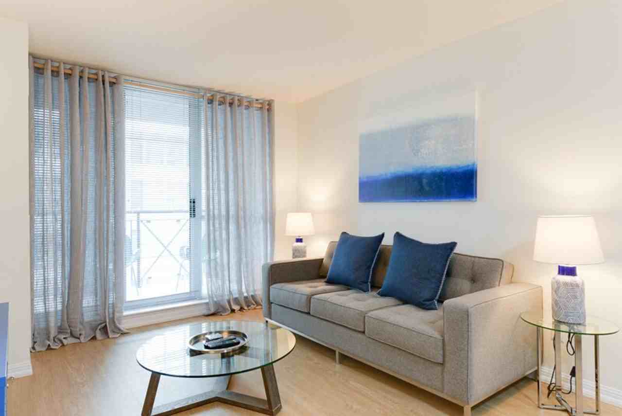 215 Queen St W #1034890P - Photo 4 of 13